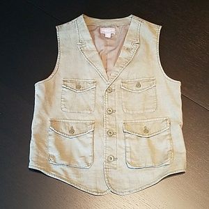 Year round vest